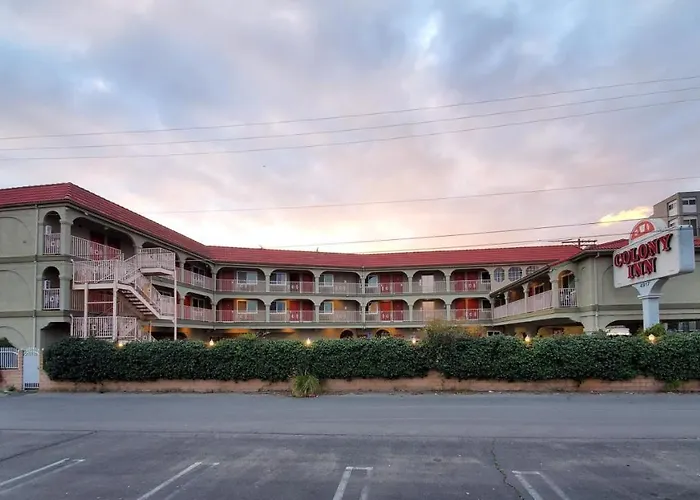 Colony Inn
